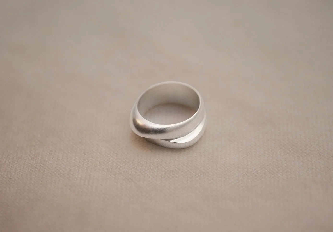 Eclipse Ring, close up