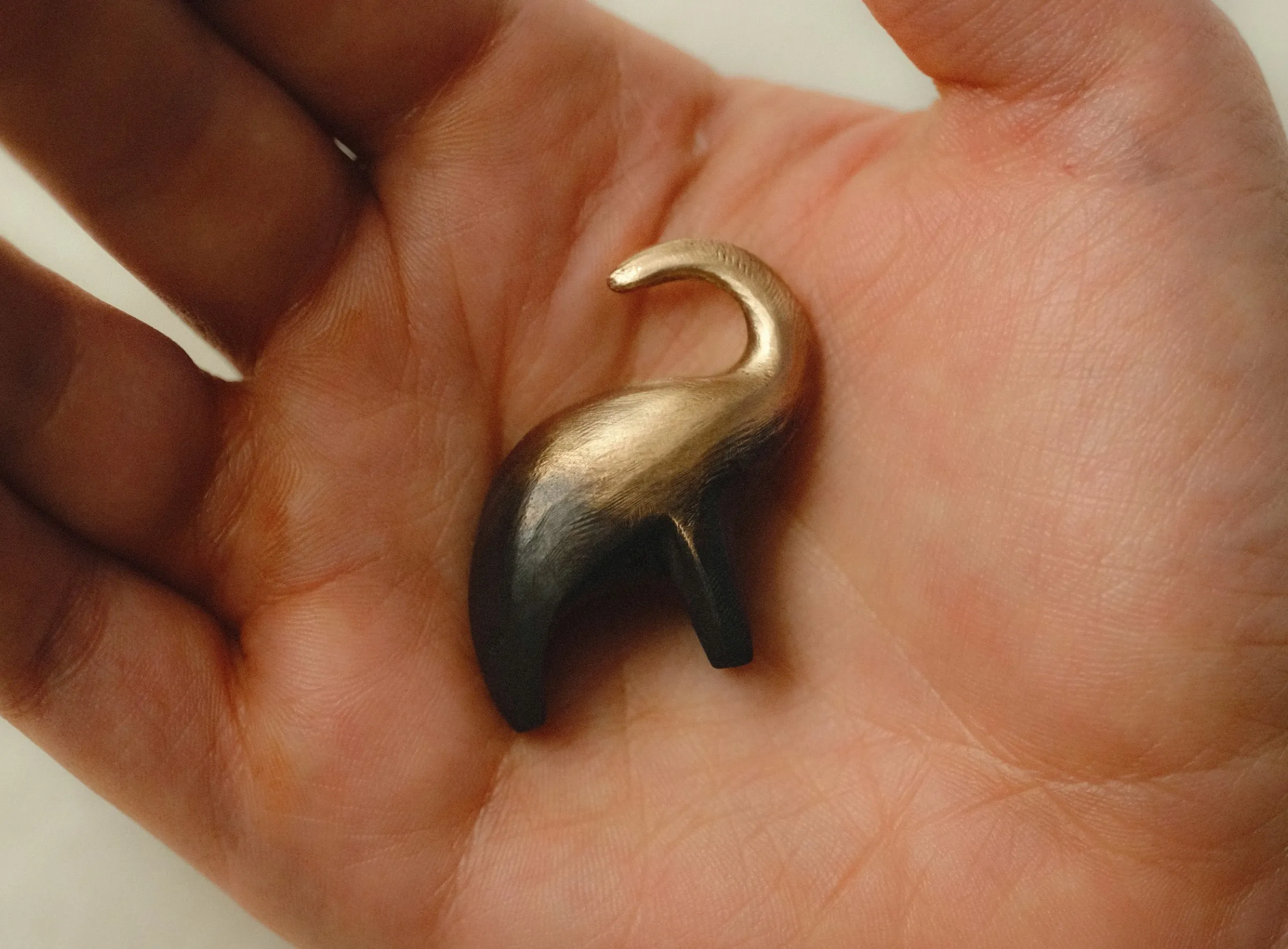 Eleph, held in the hand